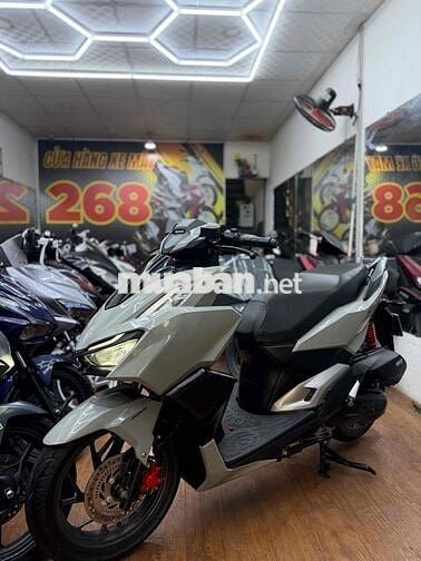 Honda Vario 160 ABS 2024 XXM Nhập IDO 11.000KM