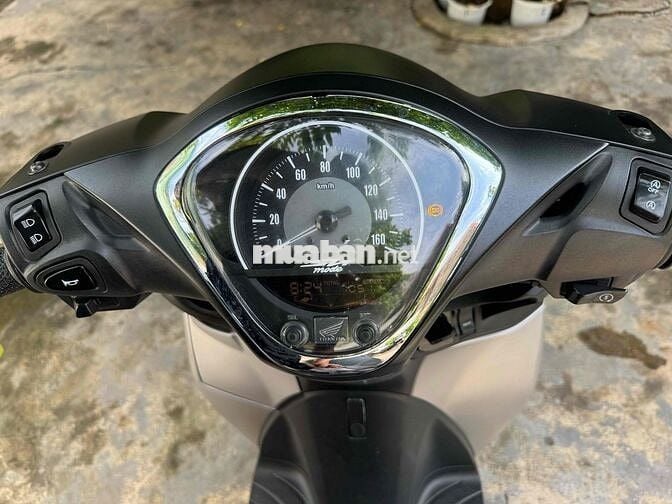 Honda SH Mode 2024 Bạc 7000 km