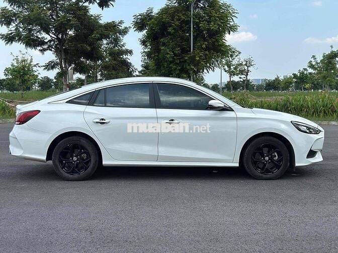 MG MG5 2023 STD - Odo :  35.000km Màu : Trắng