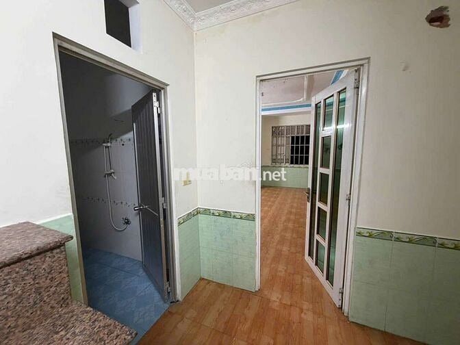 CHO THUÊ PHÒNG SIÊU THOÁNG VỚI 2 CỬA SỔ VÀ BAN CÔNG RIÊNG