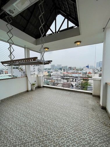 BÁN NHÀ HẺM XE TẢI ĐƯỜNG CHU VĂN AN 4 TẦNG + 1 TRỆT