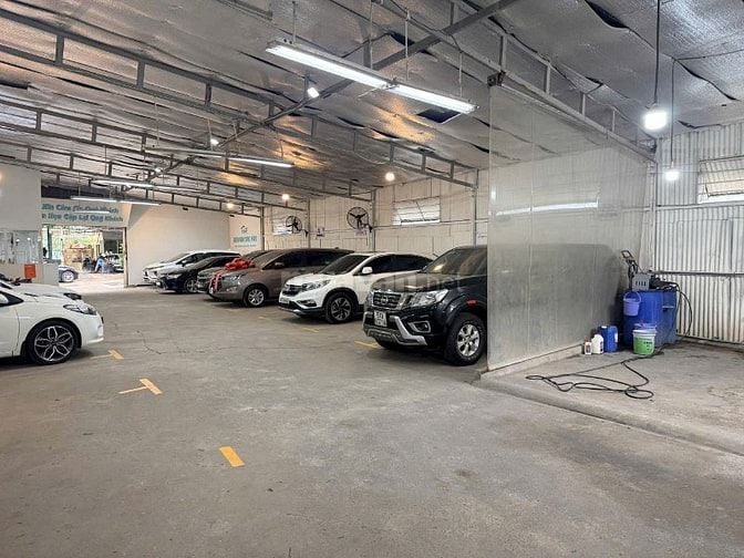 Cho Thuê Xưởng 400m2 - Đường To - Giá Tốt