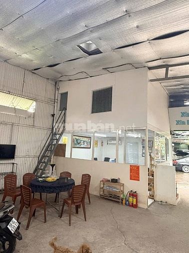 Cho Thuê Xưởng 400m2 - Đường To - Giá Tốt