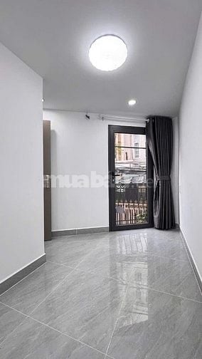 Nhà dt11m2 đúc mới 100% 2 lầu Sthuong 2pn hẻm 3m Âu Cơ, Q. Tân Bình