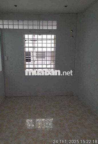 phòng trọ giá rẻ có ban công cửa sổ