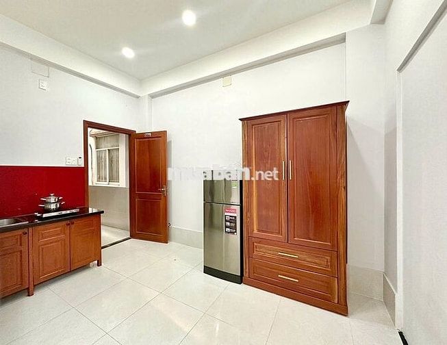 Một căn phòng nhỏ, nhưng đủ ấm áp tại 177/1 Bùi Mình Trực, Q.8. 