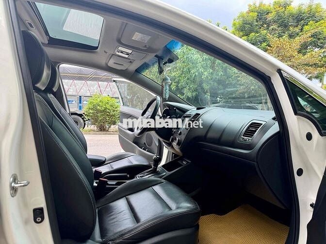 Kia K3 2014 2.0 AT 120000 km Trắng