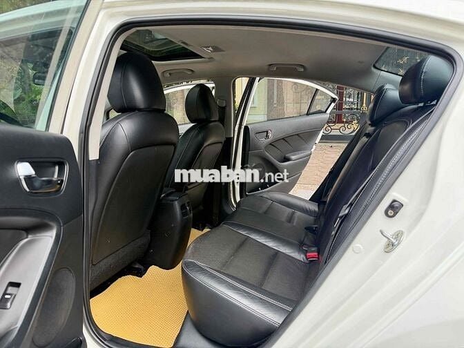 Kia K3 2014 2.0 AT 120000 km Trắng