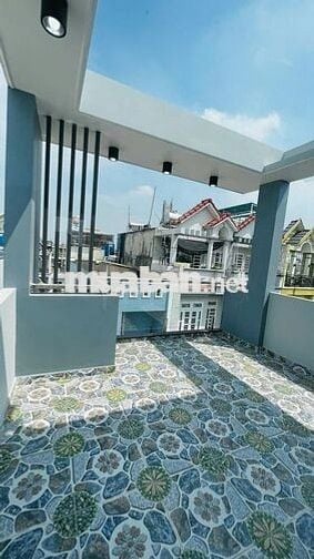 (Chỉ cho NỮ) phòng hiện đại, có máy lạnh, cửa sổ 2TR7