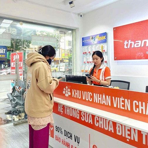 THANH TRANG MOBILE TUYỂN QUẢN LÝ VẬN HÀNH