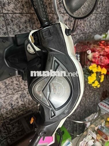 Kymco Candy dai loan doi 2010