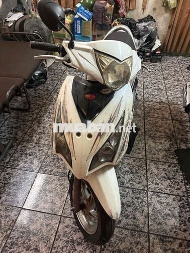 Kymco Candy dai loan doi 2010