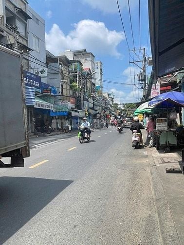 Bán nhà mặt tiền đường khánh hội quận 4 dt:4x18m(6lầu)giá:34tỷ