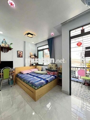 Nhà đẹp chính chỉ ở liền hẻm 3m thông.