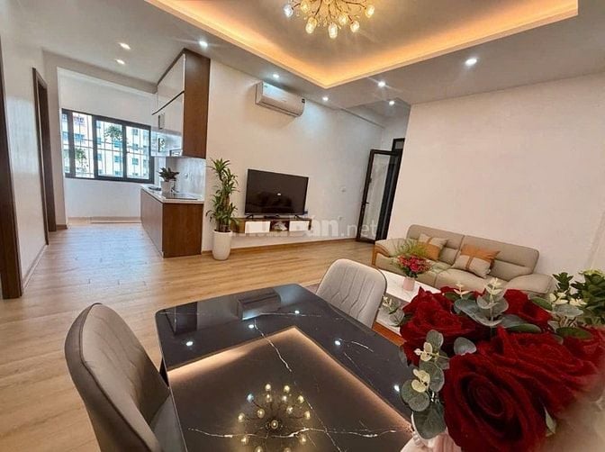 - Bán căn hộ chung cư Trung Hòa, Nhân Chính, siêu đẹp, 51m2, 5.58 tỷ