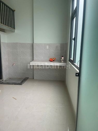 PHÒNG SIÊU RỘNG CÓ THANG MÁY +  GÁC BAO RỘNG