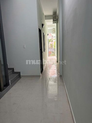 PHÒNG SIÊU RỘNG CÓ THANG MÁY +  GÁC BAO RỘNG