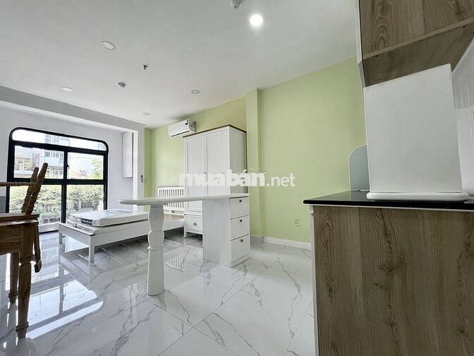 Studio ban công 30m2 rộng thoáng - Lê Văn Sỹ cạnh bờ kè Trường Sa