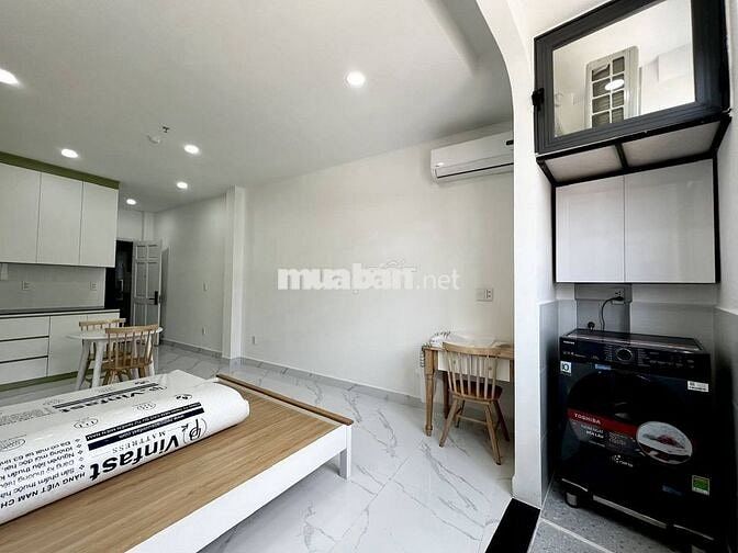 Studio ban công 30m2 rộng thoáng - Lê Văn Sỹ cạnh bờ kè Trường Sa