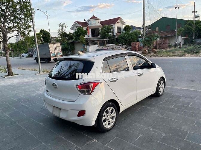 Hyundai i10 2014 màu Trắng