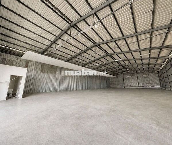 Cho thuê kho đường Bùi Văn Ba 720m2 kho mới đẹp container  24/7