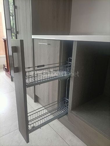 Thanh lý tủ bếp hàng trưng bày mới giá tốt