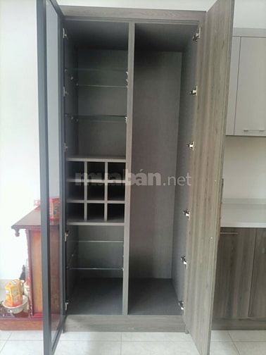 Thanh lý tủ bếp hàng trưng bày mới giá tốt