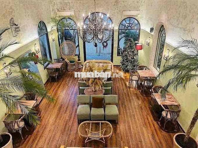 15x16m Biệt Thự Sân Vườn Đường Hoàng Sa - Quận 1
