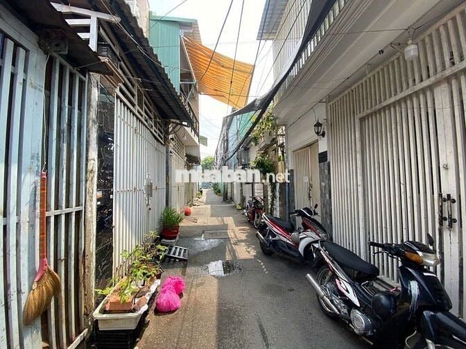 Cho thuê nhà nguyên căn 3 phòng ngủ nhà rộng 100m2