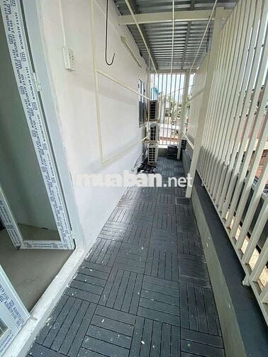Cho thuê nhà nguyên căn 3 phòng ngủ nhà rộng 100m2
