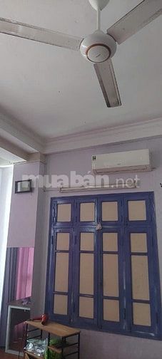 Cho Thuê Tầng 2 Mặt Phố Xã Đàn – Đống Đa, Hà Nội, 38m2, lối đi riêng