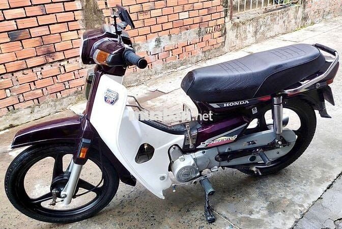 Honda Dream Thái Tím trắng