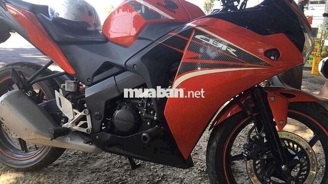 Honda CBR 150R Đỏ