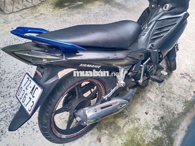 Yamaha C50 màu Đen