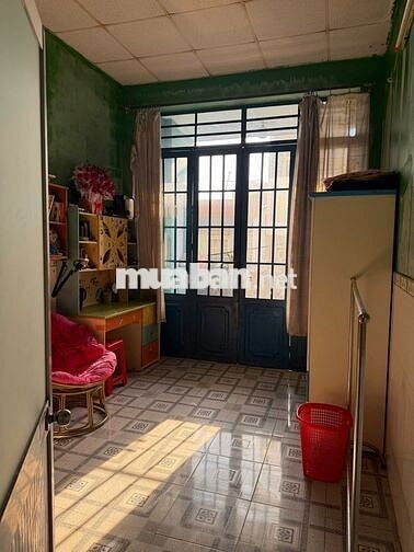 Nhà 1 lầu, 4.7m x 17m, 3PN, 1WC, FULL nội thất, hẻm 4m Tân Hoà Đông