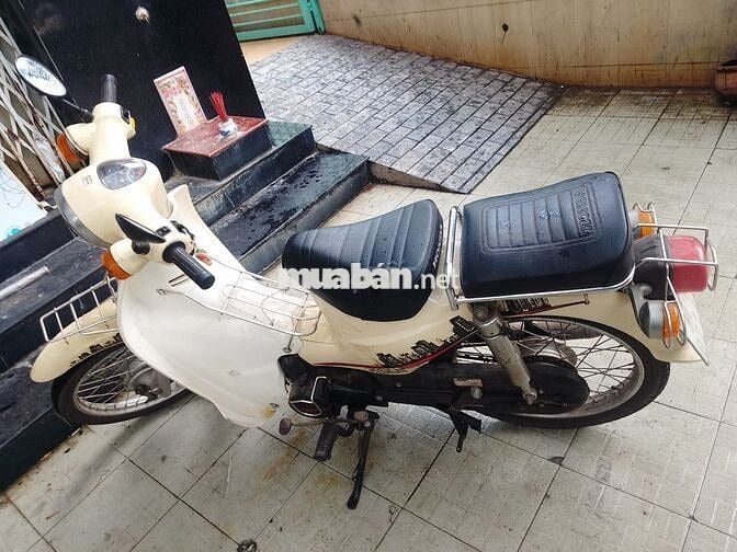 Honda Cub 2020 Trắng kem