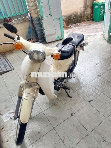 Honda Cub 2020 Trắng kem
