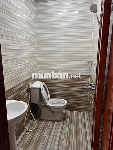 Phòng trọ 35m2 đường HÀN THUYÊN, Q Hải Châu