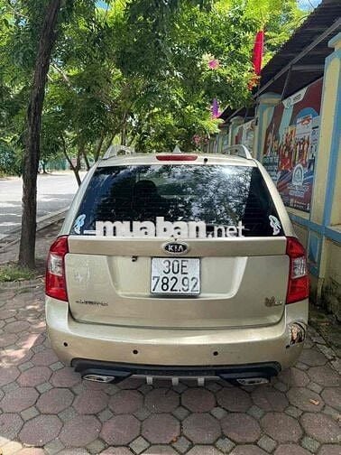 Kia Caren Tự động 7 chỗ Vàng cát