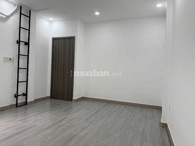 Hoa Hồng 1% Bán Nhà Hẻm Xe Hơi Căn Góc 2 Mặt Hẻm F4 Q8