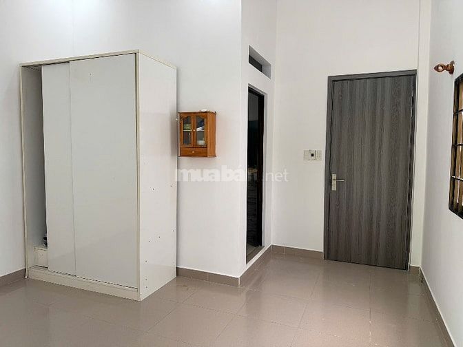Hoa Hồng 1% Bán Nhà Hẻm Xe Hơi Căn Góc 2 Mặt Hẻm F4 Q8