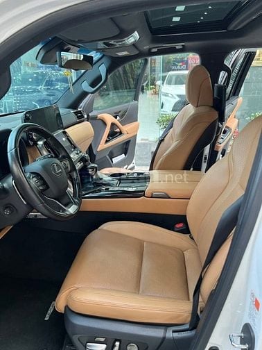 Bán Lexus LX600 Urban 7 chỗ, sản xuất 2023. 