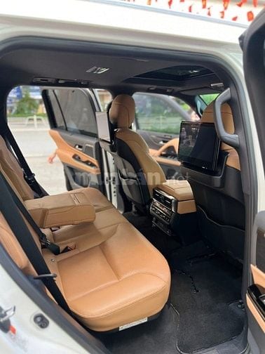 Bán Lexus LX600 Urban 7 chỗ, sản xuất 2023. 