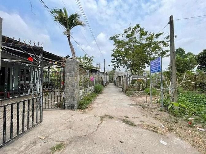 Công ty Đấu giá hợp danh Lam Sơn Sài Gòn THÔNG BÁO ĐẤU GIÁ TÀI SẢN