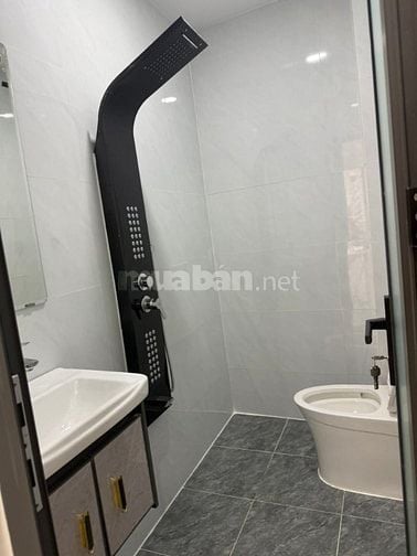 Nhà 4 x 10,5 nở hậu 4,3 đúc 1 trệt 1 lầu đường Quang Trung p10 gò vấp 