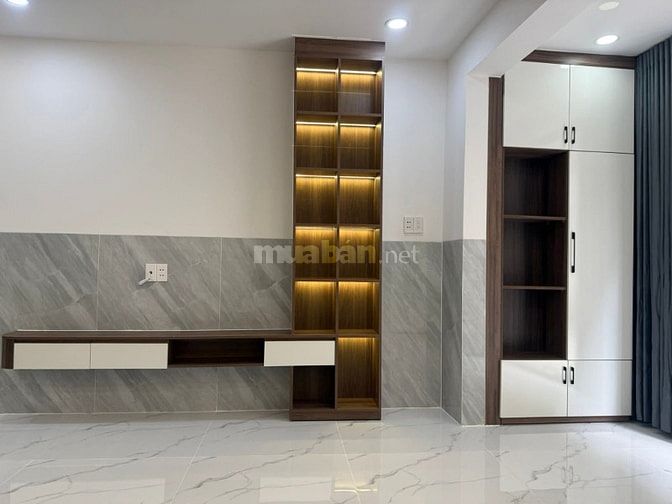 Nhà 4 x 10,5 nở hậu 4,3 đúc 1 trệt 1 lầu đường Quang Trung p10 gò vấp 