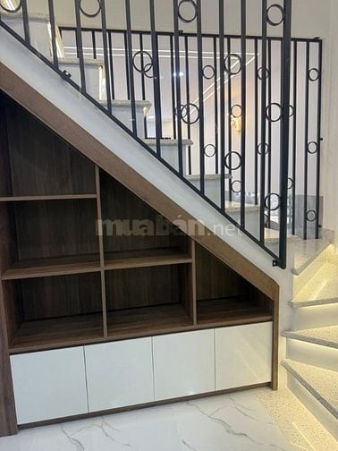 Nhà 4 x 10,5 nở hậu 4,3 đúc 1 trệt 1 lầu đường Quang Trung p10 gò vấp 