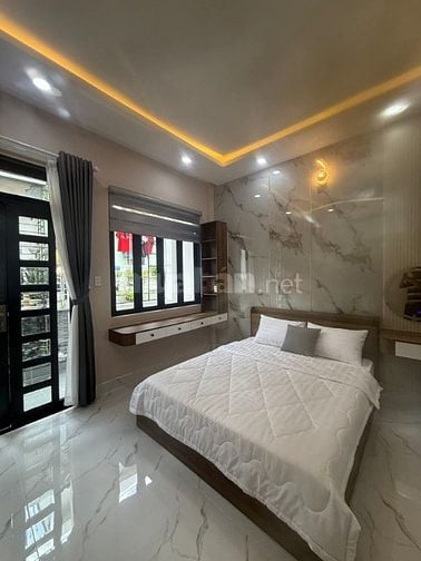 Nhà 4 x 10,5 nở hậu 4,3 đúc 1 trệt 1 lầu đường Quang Trung p10 gò vấp 