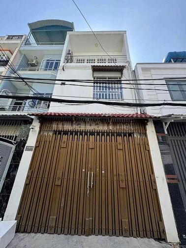 HÉ LỘ CĂN HÀNG HIẾM HẺM Ô TÔ 45M2 3 LẦU CÁCH MẶT TIỀN 10M GIÁ 6 TỶ