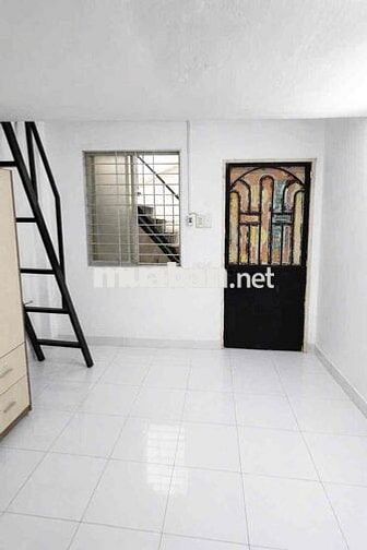 cho thuê phòng có gác không đụng đầu ở Hồ Bá Kiện Q10 không chung chủ